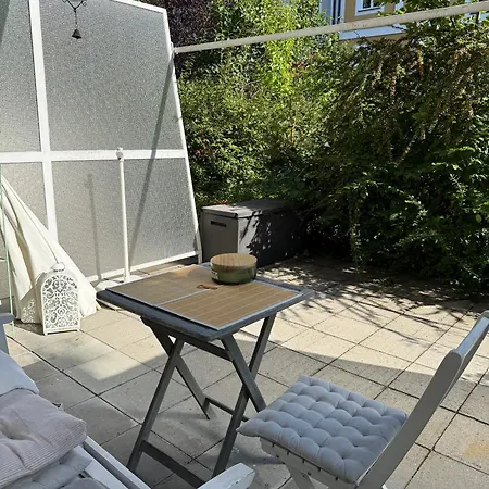 Bright With Private Terrace Near Nymphenburg Castle Lejlighed München